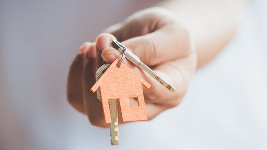 finanzierung-vertrag-termin-gespraech-unterlagen-10