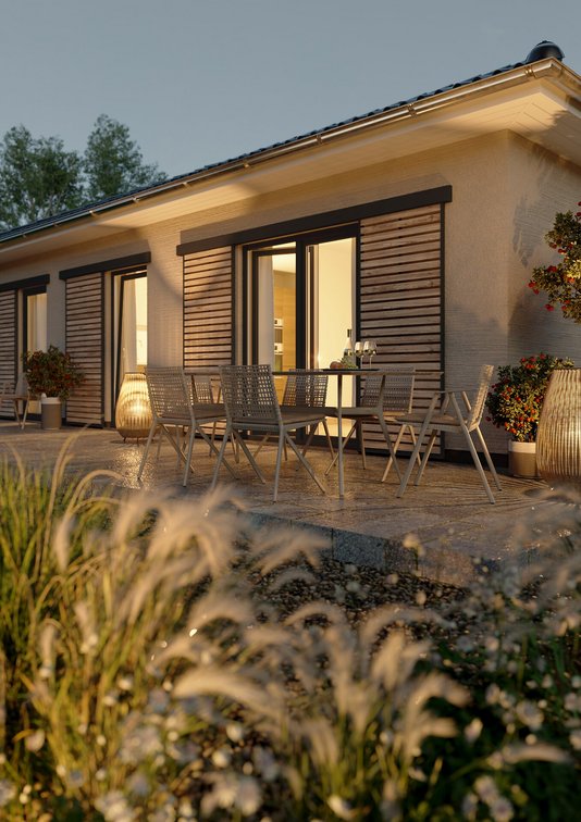 Bungalow-78-Garten-Fokus-Abend