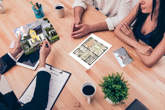 verkauf-verkaufsgespraech-beratung-bauberater-Kampagnenmotiv-04